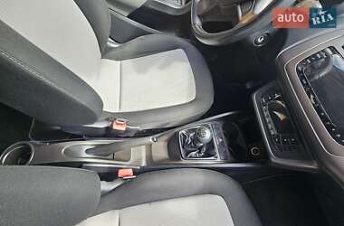 Хетчбек SEAT Ibiza 2012 в 