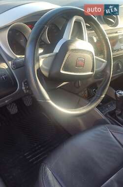 Хэтчбек SEAT Ibiza 2011 в 