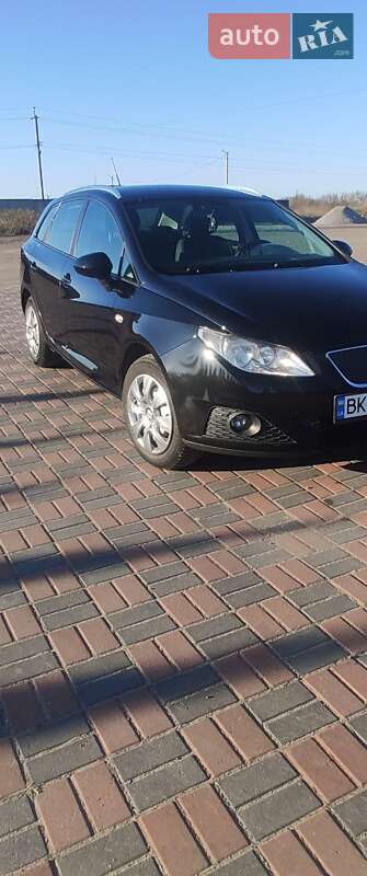 Хетчбек SEAT Ibiza 2011 в Рівному
