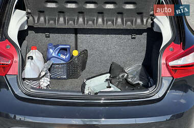 Хэтчбек SEAT Ibiza 2012 в 