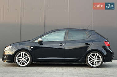Хэтчбек SEAT Ibiza 2010 в 