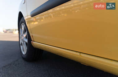 Хетчбек SEAT Ibiza 2009 в 