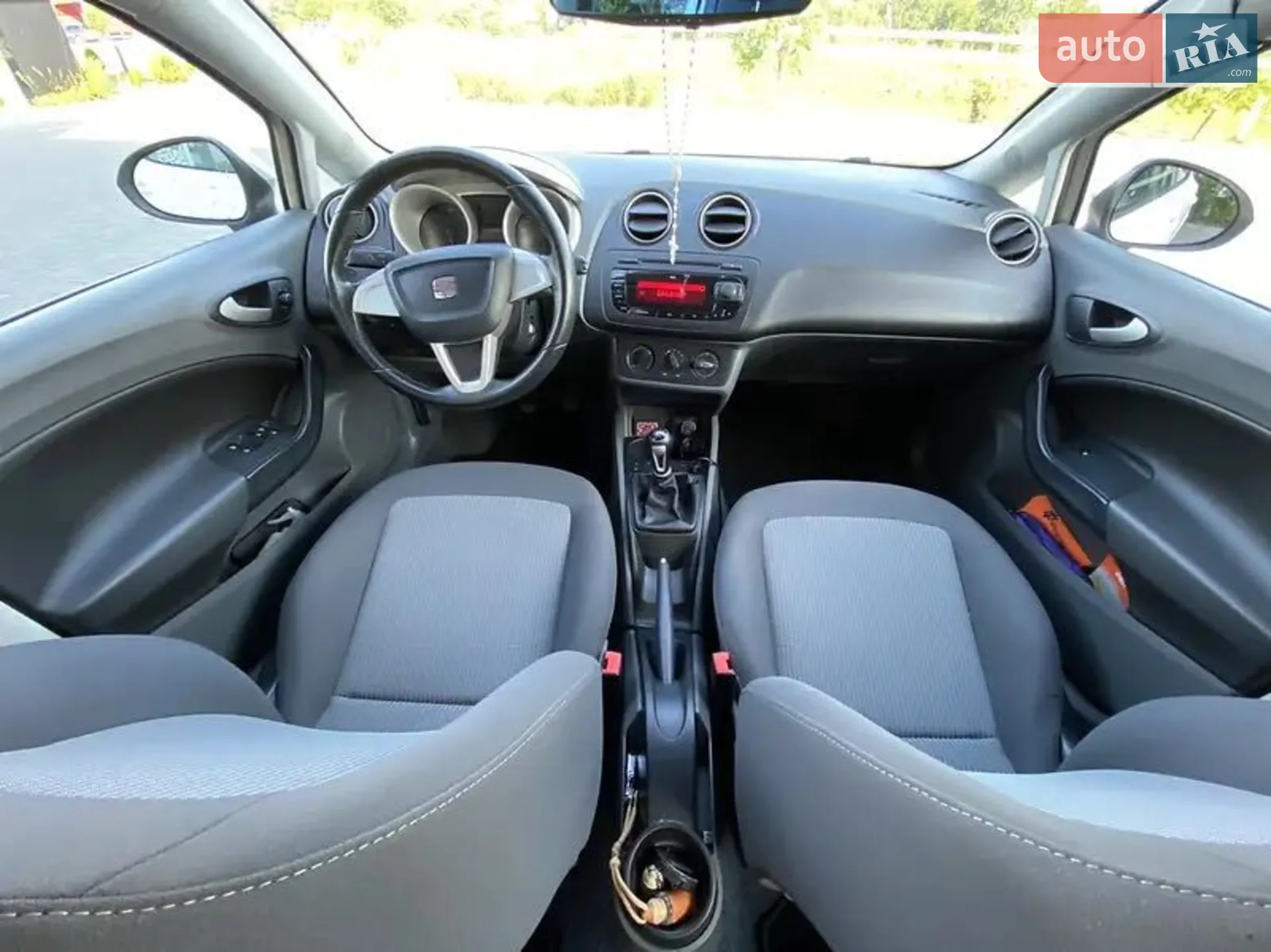 2011 SEAT Ibiza - мініатюра 12