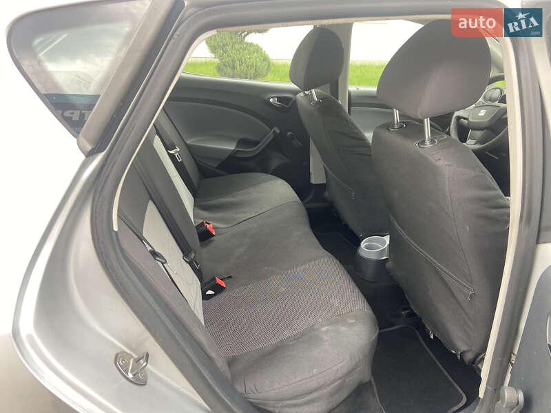 Хетчбек SEAT Ibiza 2013 в Києві