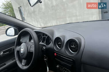 Хэтчбек SEAT Ibiza 2007 в 