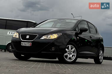 Хэтчбек SEAT Ibiza 2011 в 