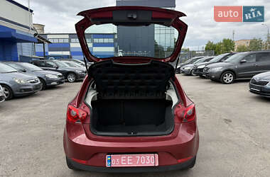 Хетчбек SEAT Ibiza 2011 в 