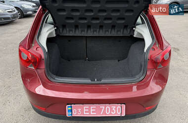 Хетчбек SEAT Ibiza 2011 в 