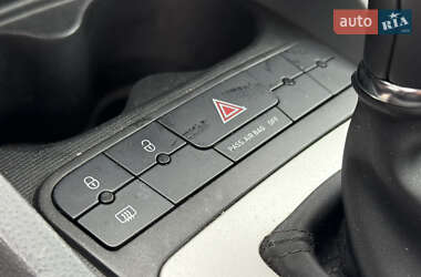 Хетчбек SEAT Ibiza 2011 в 
