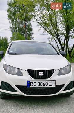 Хетчбек SEAT Ibiza 2011 в 