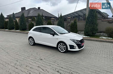 Хэтчбек SEAT Ibiza 2011 в 
