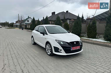 Хэтчбек SEAT Ibiza 2011 в 