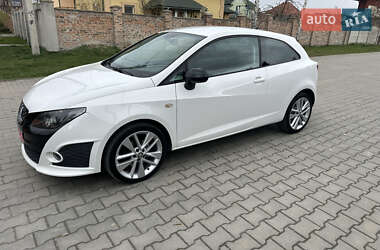Хэтчбек SEAT Ibiza 2011 в 