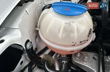Хэтчбек SEAT Ibiza 2011 в 