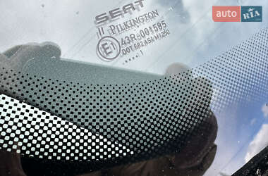 Хэтчбек SEAT Ibiza 2011 в 
