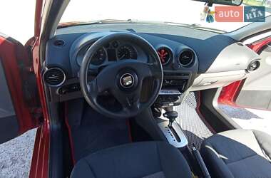 Хетчбек SEAT Ibiza 2007 в 