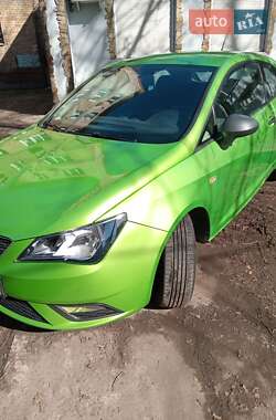 Хетчбек SEAT Ibiza 2013 в 