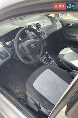 Хетчбек SEAT Ibiza 2014 в 