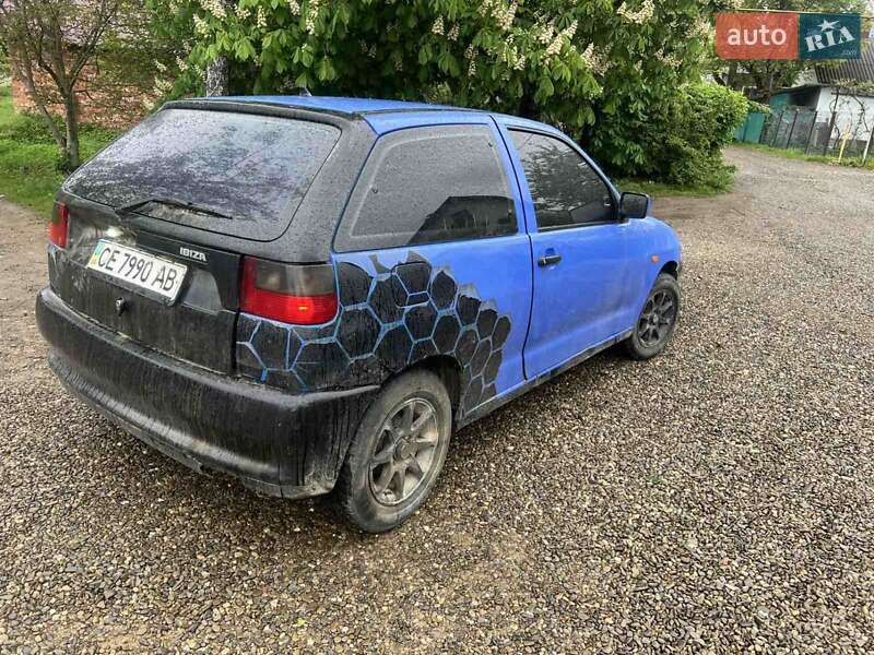 Хетчбек SEAT Ibiza 1996 в Сторожинці