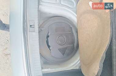 Хэтчбек SEAT Ibiza 2003 в Днепре