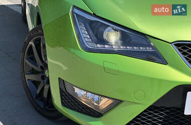 Хэтчбек SEAT Ibiza 2012 в 