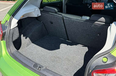 Хэтчбек SEAT Ibiza 2012 в 
