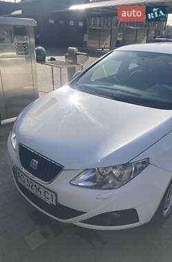 Хетчбек SEAT Ibiza 2011 в 