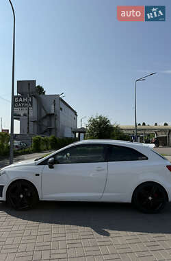Хэтчбек SEAT Ibiza 2010 в 