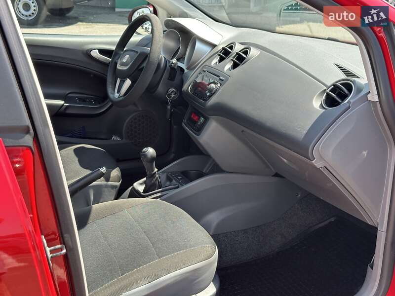 Универсал SEAT Ibiza 2012 в Киеве