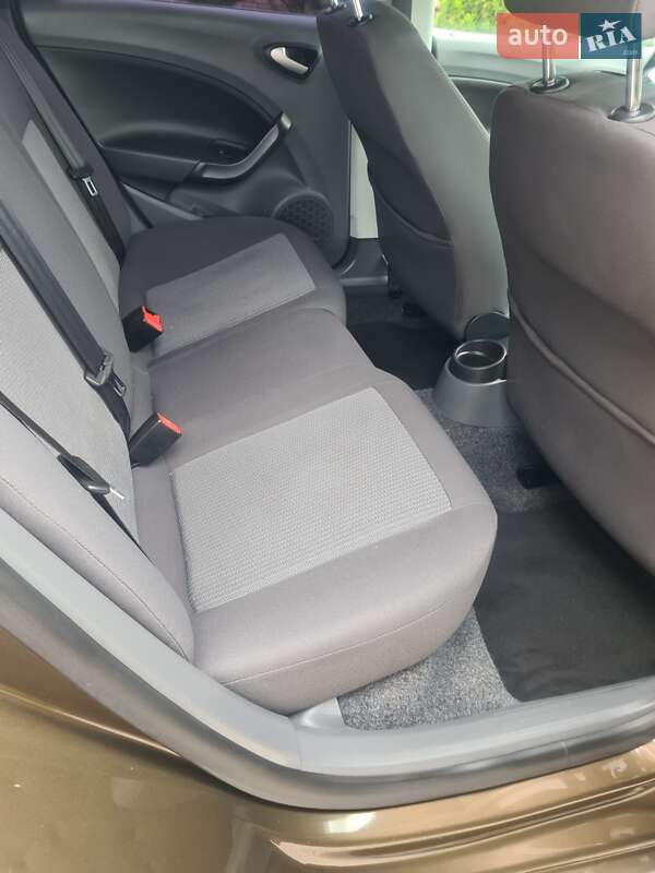 Універсал SEAT Ibiza 2010 в Калуші