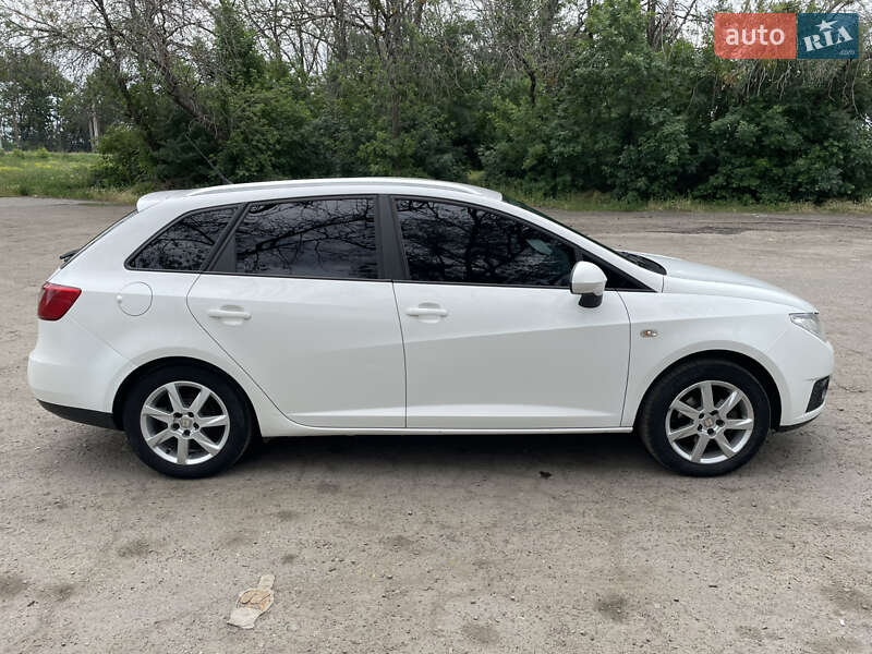 Універсал SEAT Ibiza 2011 в Слобожанському