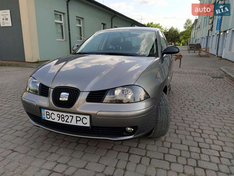 Хэтчбек SEAT Ibiza 2004 в Львове фото 3 Хэтчбек SEAT Ibiza 2004 в Львове