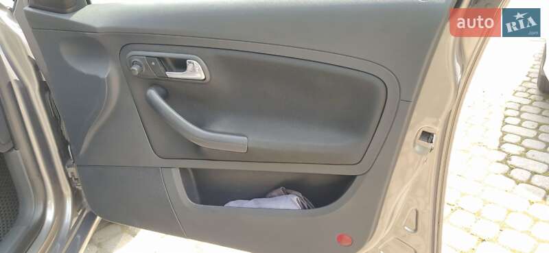 Хэтчбек SEAT Ibiza 2004 в Львове фото 76 Хэтчбек SEAT Ibiza 2004 в Львове