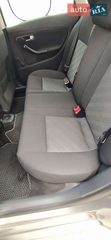 Хэтчбек SEAT Ibiza 2004 в Львове фото 80 Хэтчбек SEAT Ibiza 2004 в Львове