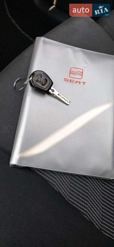 Хэтчбек SEAT Ibiza 2004 в Львове фото 87 Хэтчбек SEAT Ibiza 2004 в Львове