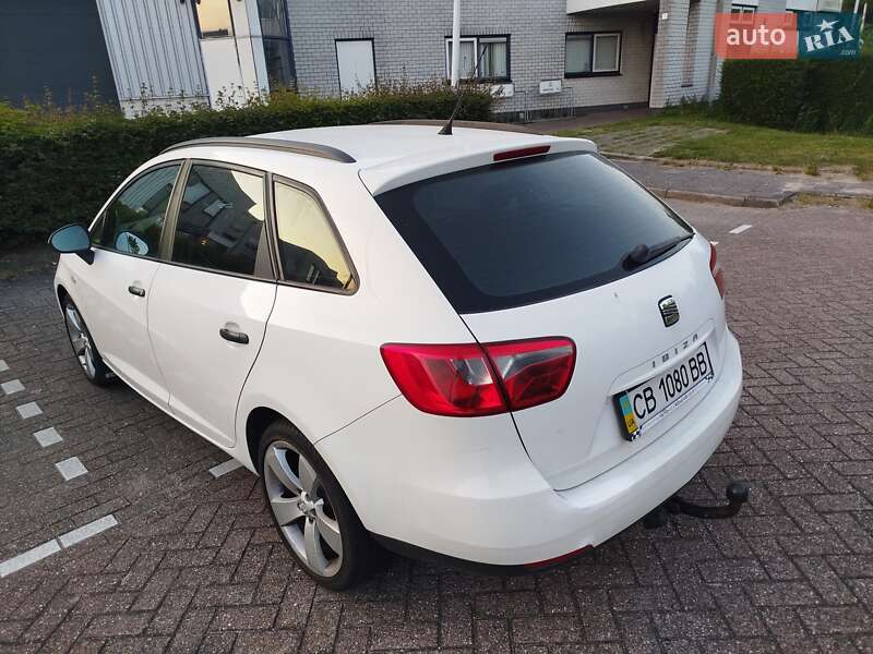 Хэтчбек SEAT Ibiza 2013 в Нежине