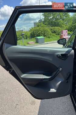 Хетчбек SEAT Ibiza 2008 в 