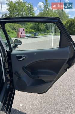 Хетчбек SEAT Ibiza 2008 в 