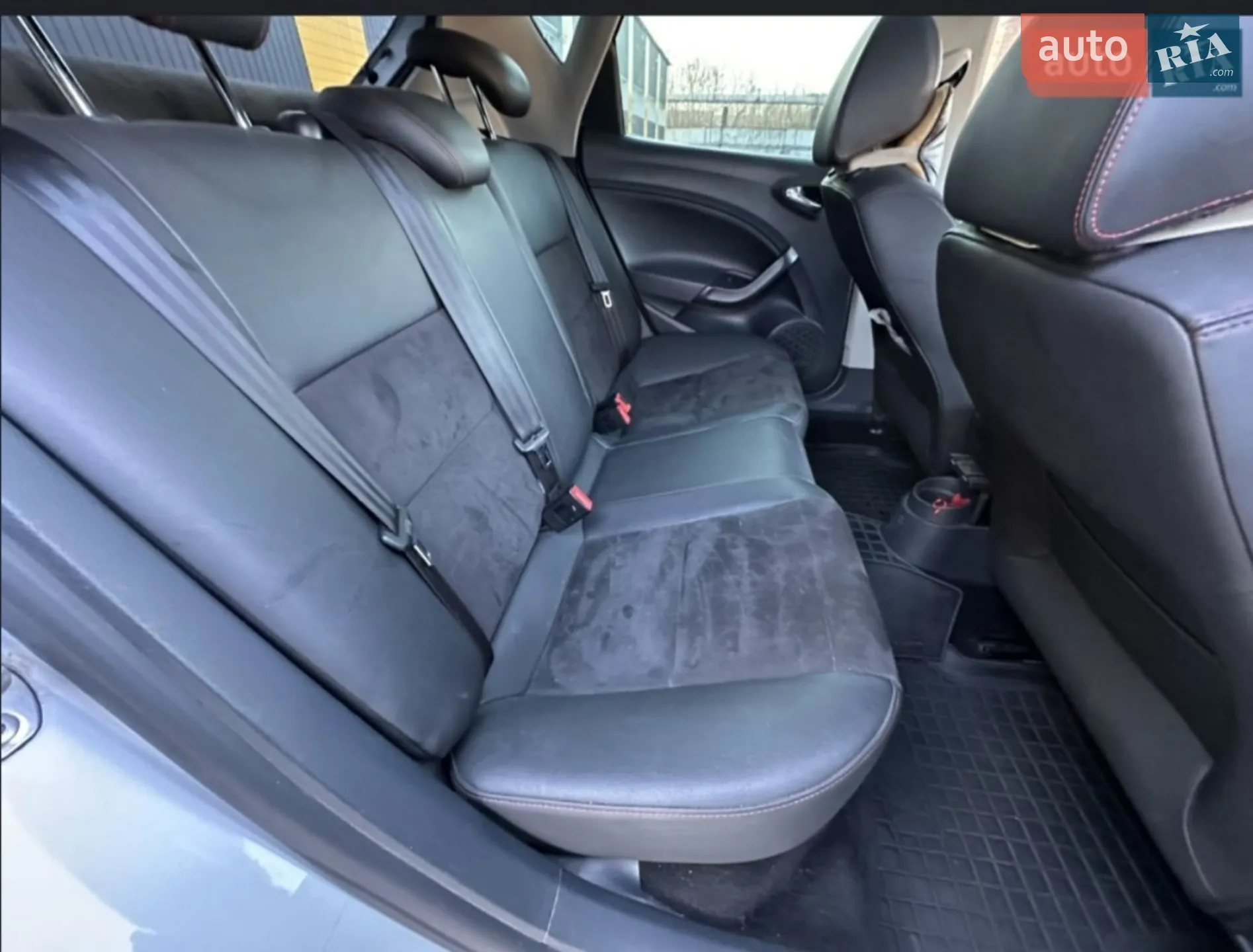 2015 SEAT Ibiza - мініатюра 9