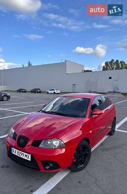 Хетчбек SEAT Ibiza 2006 в Полтаві