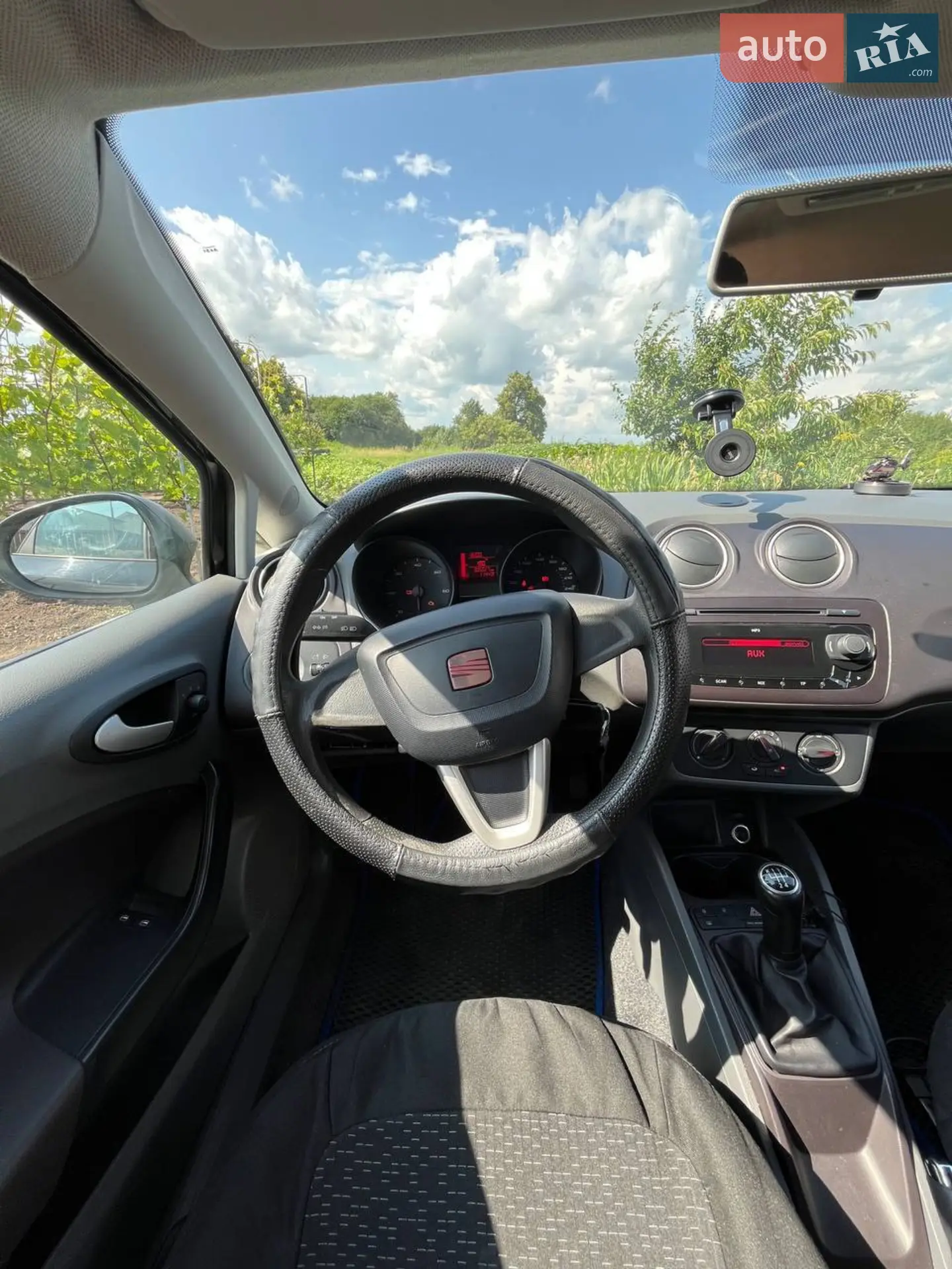 2011 SEAT Ibiza - мініатюра 11