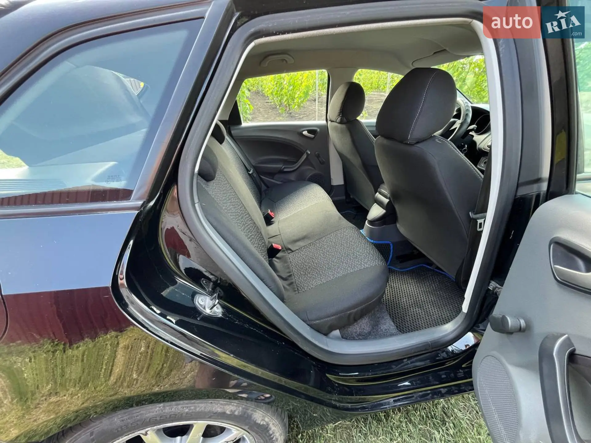 2011 SEAT Ibiza - мініатюра 18