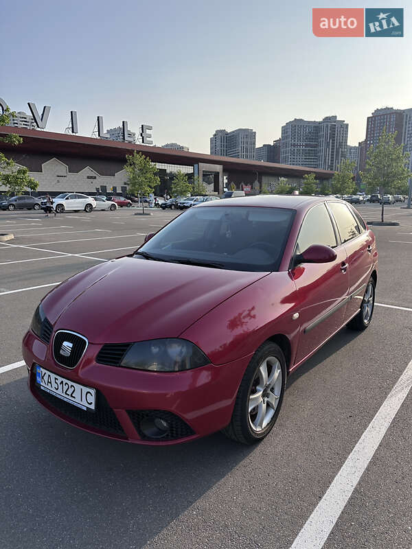 Хетчбек SEAT Ibiza 2007 в Києві
