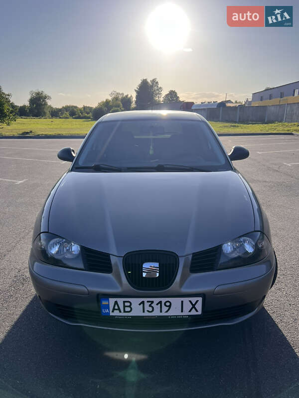 SEAT Ibiza 2004
