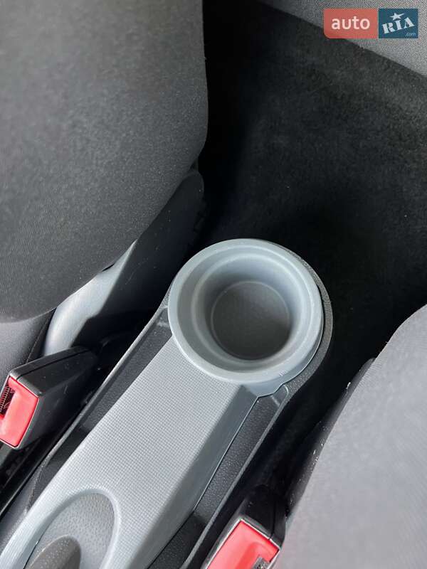 Хетчбек SEAT Ibiza 2013 в Львові