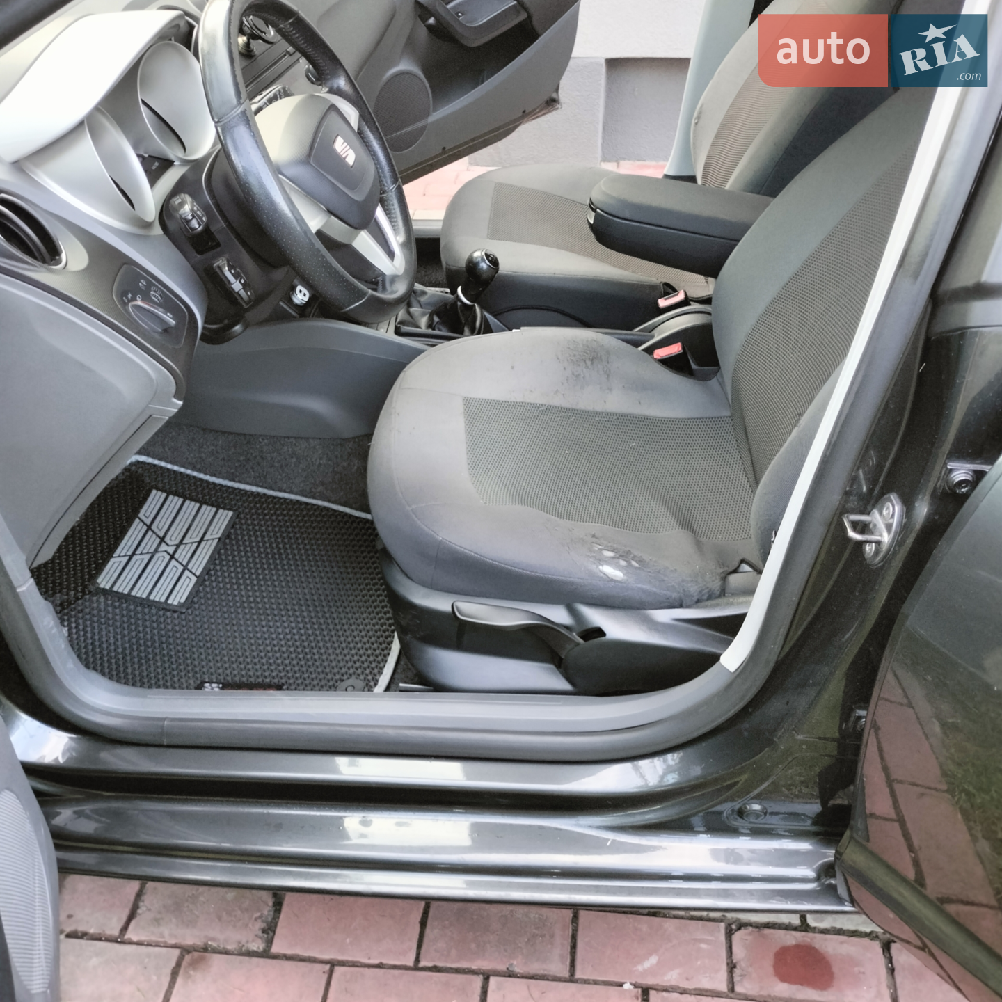 2011 SEAT Ibiza - мініатюра 7