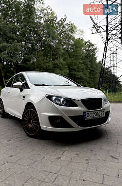 Хетчбек SEAT Ibiza 2011 в Львові