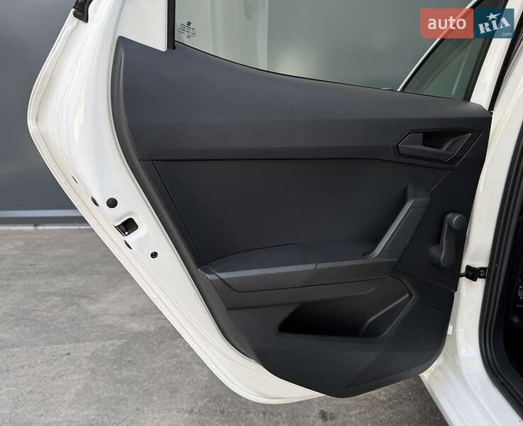 Хэтчбек SEAT Ibiza 2021 в Киеве