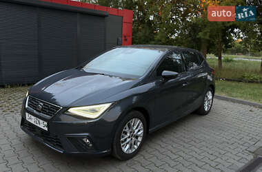 Хэтчбек SEAT Ibiza 2025 в 