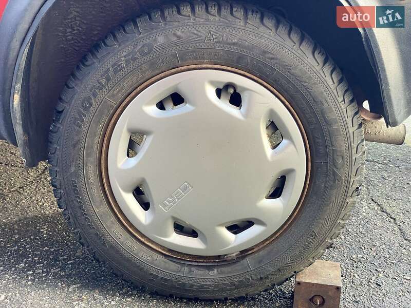 Хэтчбек SEAT Ibiza 1990 в Полтаве